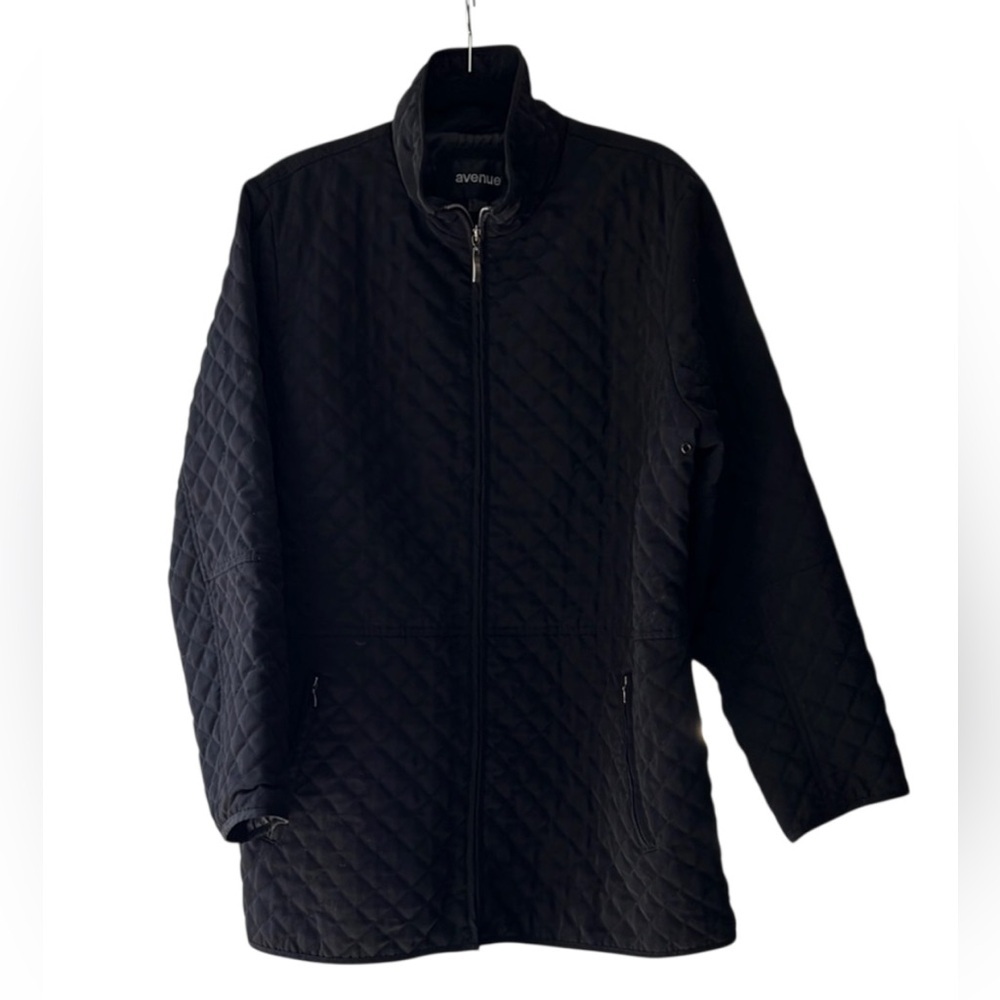 Avenue Black Diamond Quilted Full Zip Button Down Coat Size 18/20 EUC